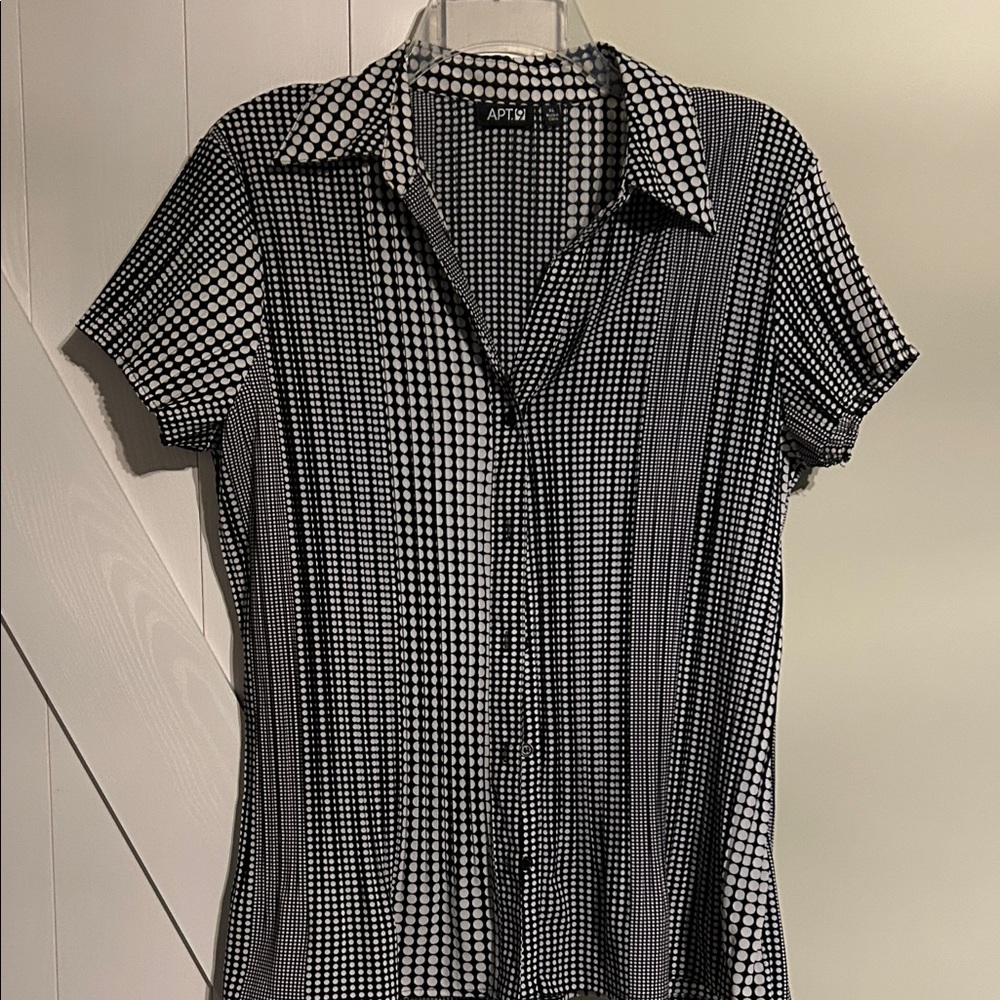 Apt. 9 Black and White Button Down Shirt